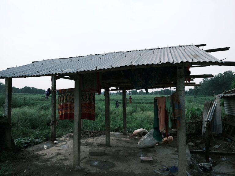 Photo loans platform